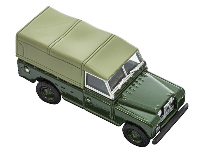 Diecast 1:76 Scale Model<br /><br />
