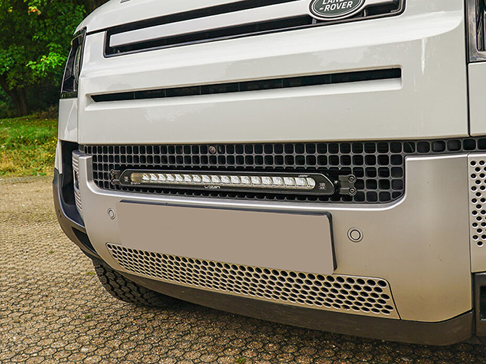 Linear 18 Elite With I LBA LED Driving Light & Mounting Kit<br /><br />