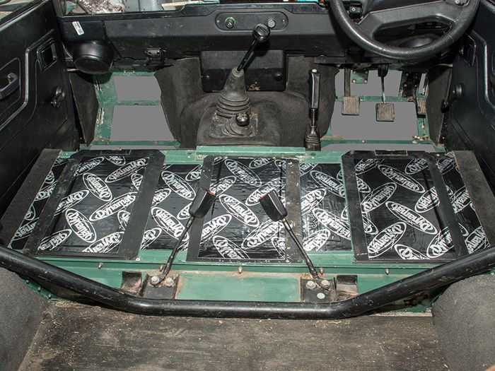 Dynamat Xtreme Sound Deadening Kit<br /><br />