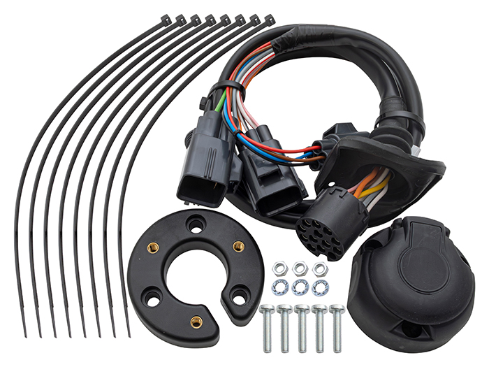 13 Pin Socket & Harness